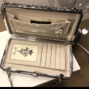 Beautiful Nicole Lee Crossbody Hardshell Handbag Wallet.